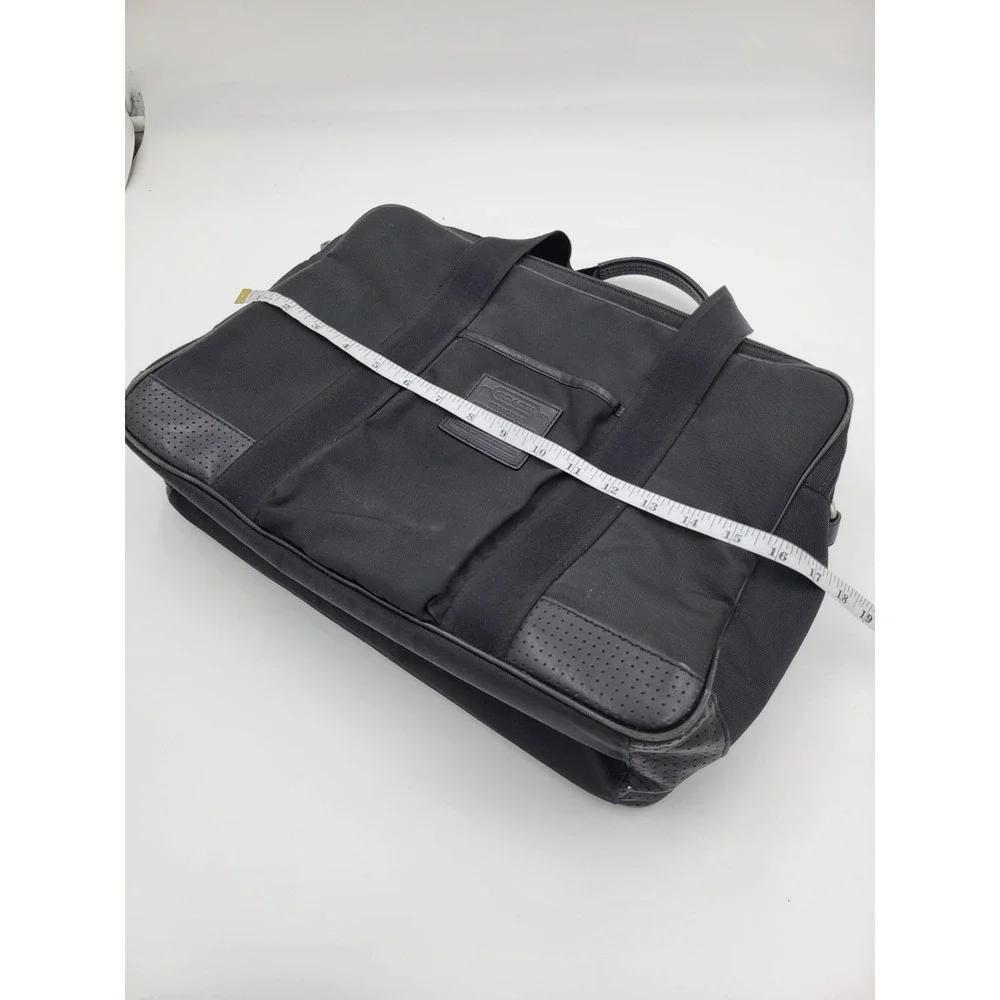 Coach Voyager Messenger Laptop Travel Commuter‎ Bag Black